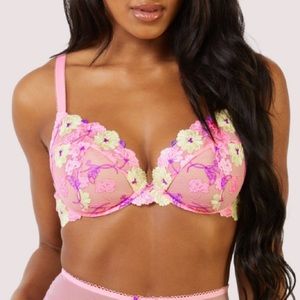 Playful Promises NWT 36B pink bra